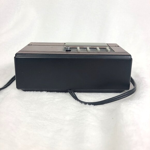 KMC 521 Alarm Clock Wood Grain Vintage Hong Kong Digital Display WORKS - Picture 6 of 11